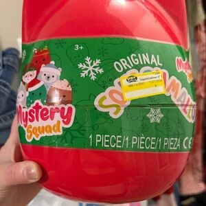 Mystery Squad squishmallow Surprise Egg - Red & Green